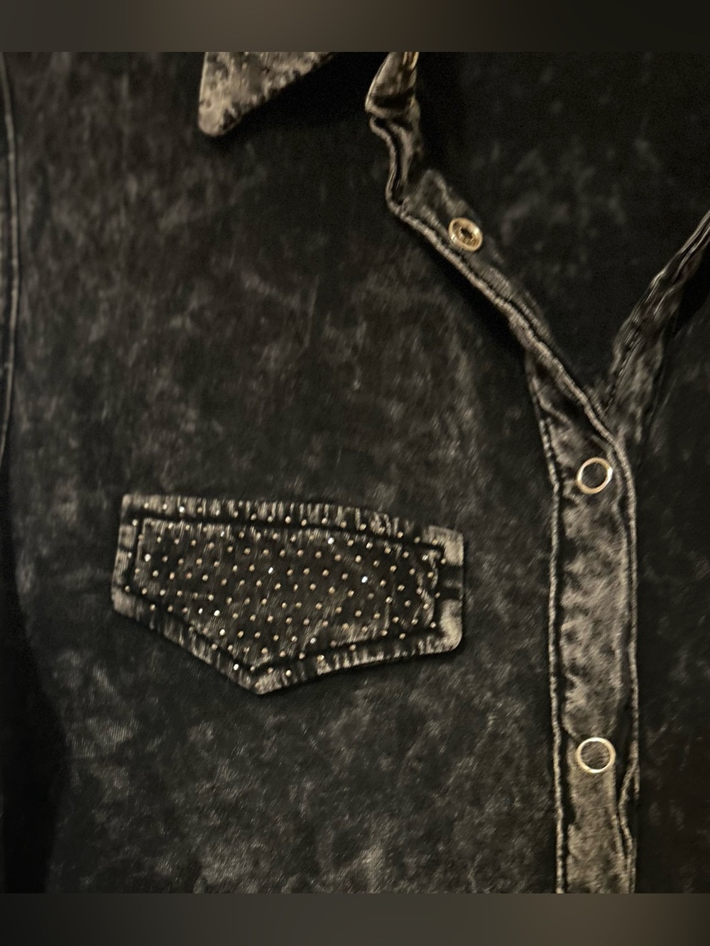Vocal Black Mineral-Wash Sleeveless Studded Button-Down Shirt - Biker Apparel - Picture 6 of 8
